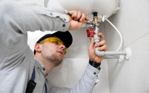 Sanitärinstallateur